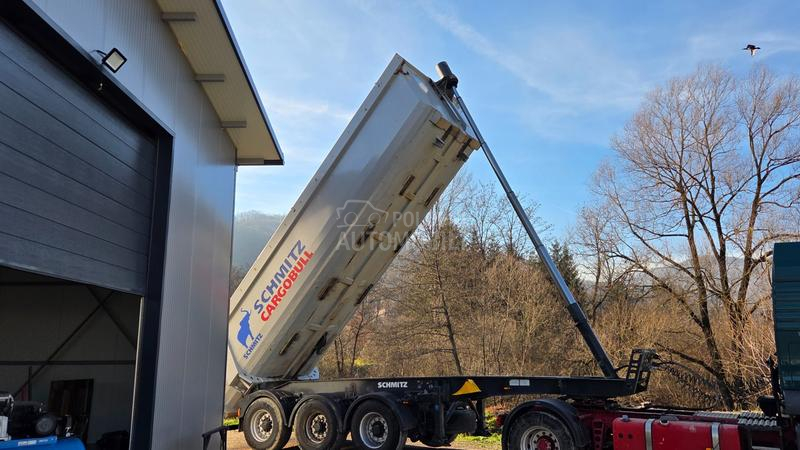 Schmitz Čelicna 24 m3