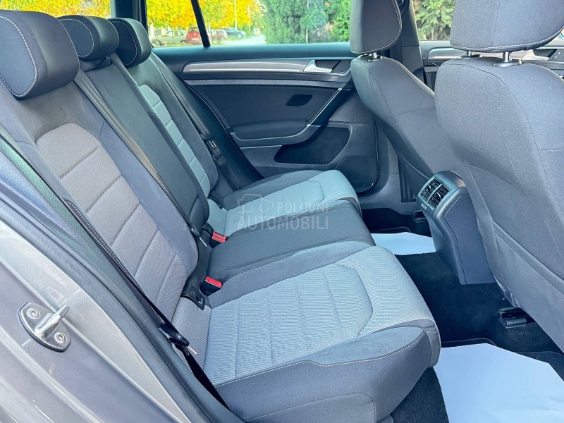 Volkswagen Golf 7 R LINE/LED/NAV/XEN