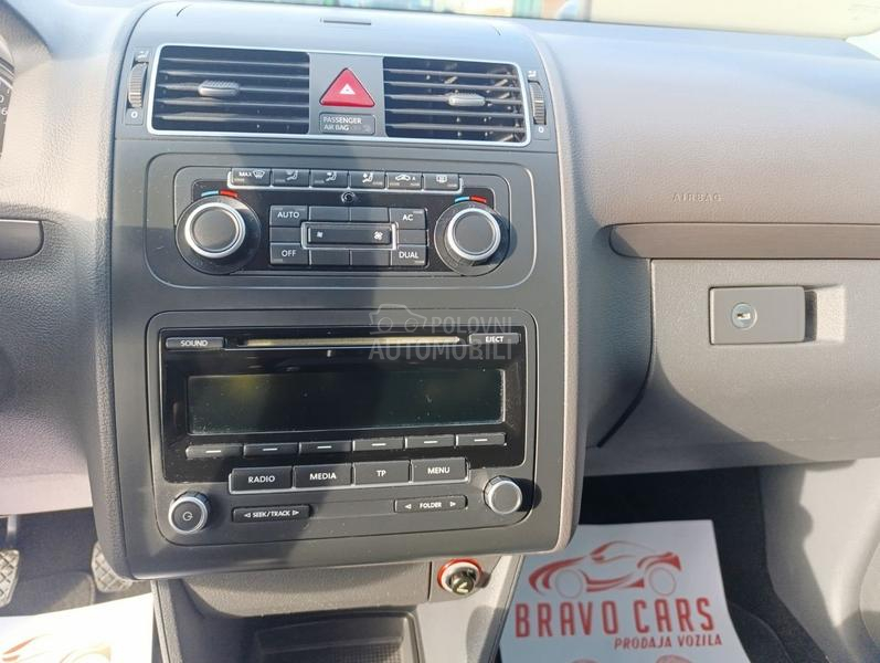 Volkswagen Touran 1.4tsi CNG