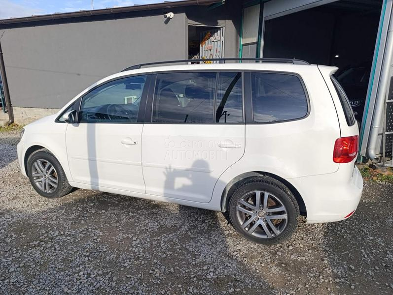 Volkswagen Touran 1.4tsi CNG