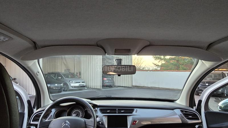 Citroen C3 1.0 B  N A V I G