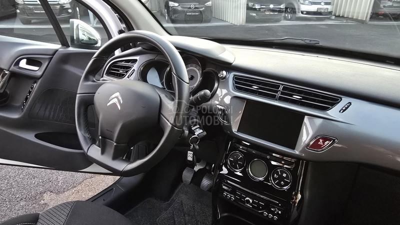 Citroen C3 1.0 B  N A V I G