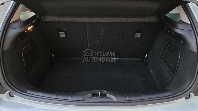 Citroen C3 1.0 B  N A V I G