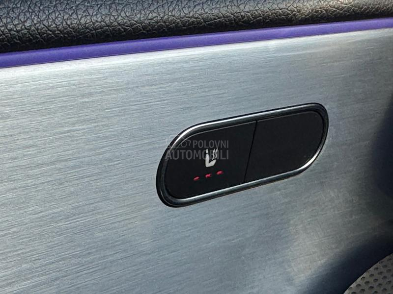 Mercedes Benz A 220 4 MATIC