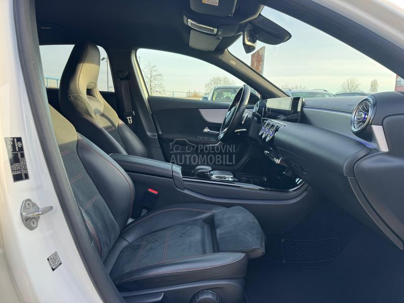 Mercedes Benz A 220 4 MATIC