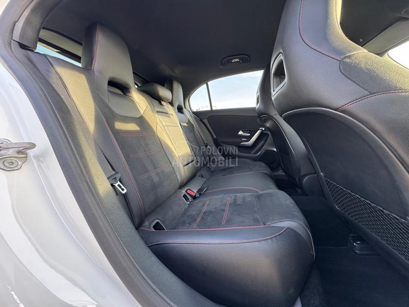 Mercedes Benz A 220 4 MATIC