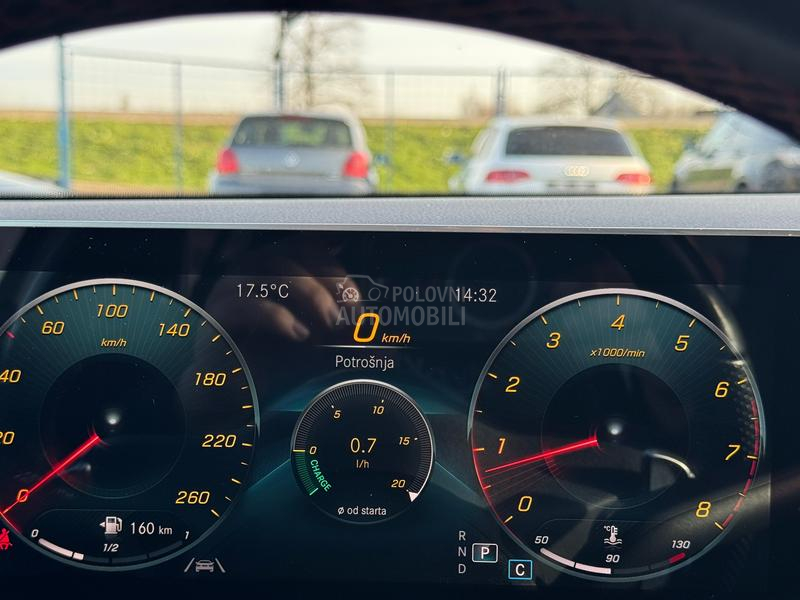 Mercedes Benz A 220 4 MATIC