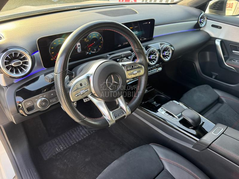Mercedes Benz A 220 4 MATIC