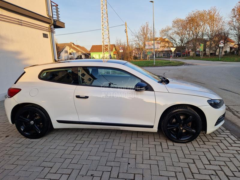 Volkswagen Scirocco 1.4i