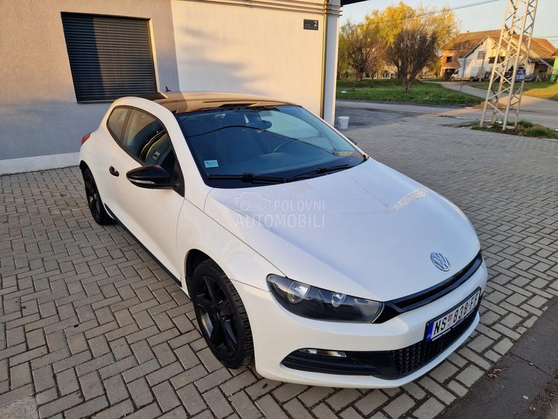 Volkswagen Scirocco 1.4i