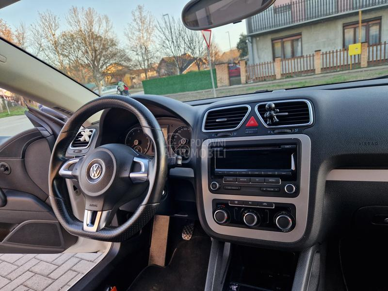 Volkswagen Scirocco 1.4i