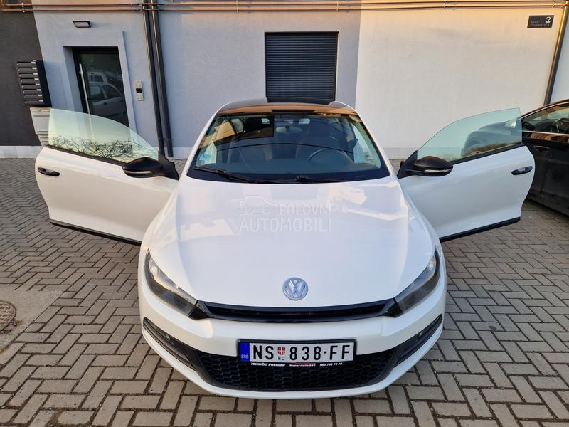 Volkswagen Scirocco 1.4i