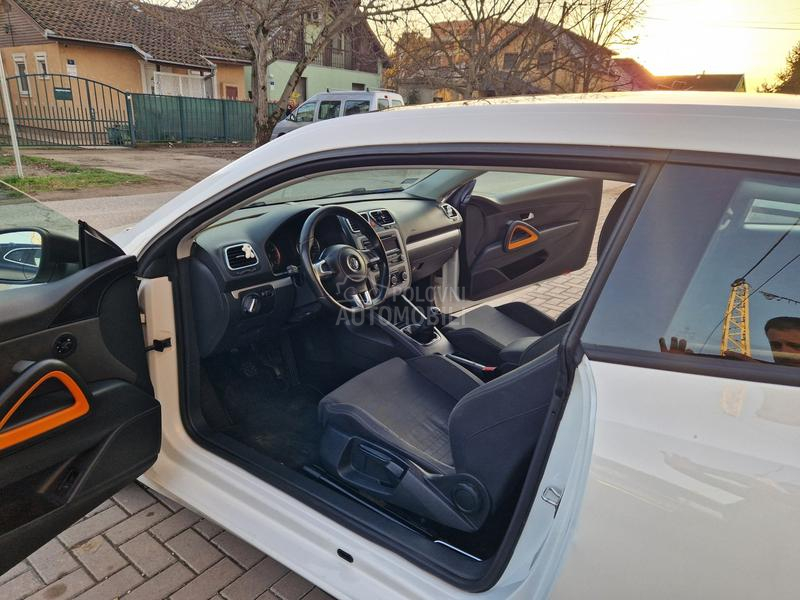 Volkswagen Scirocco 1.4i
