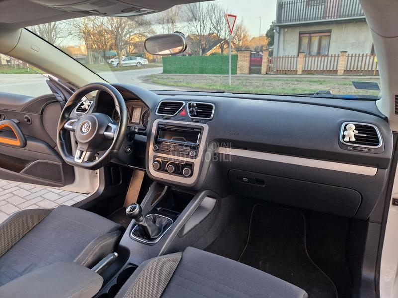 Volkswagen Scirocco 1.4i
