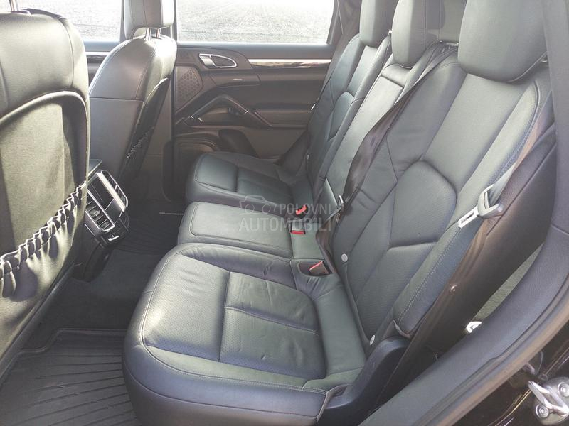 Porsche Cayenne 3.0TDI SERWISIRAN