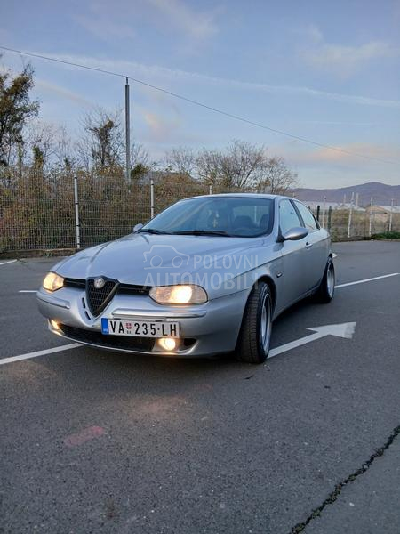 Alfa Romeo 156 