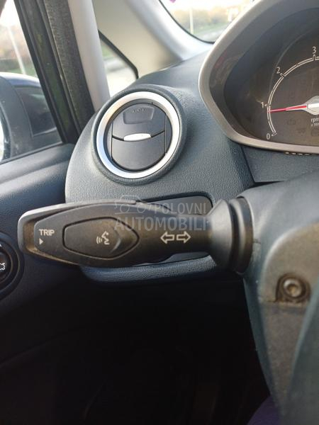 Ford Fiesta 1.6tdci titanium