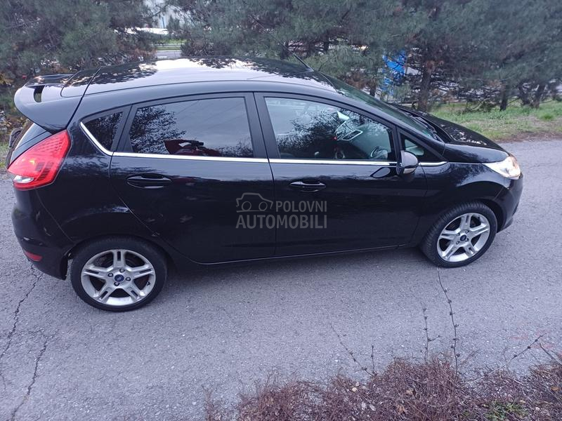 Ford Fiesta 1.6tdci titanium