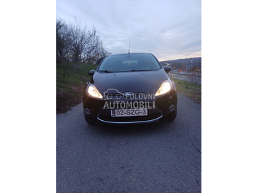 Ford Fiesta 1.6tdci titanium