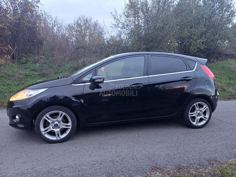 Ford Fiesta 1.6tdci titanium
