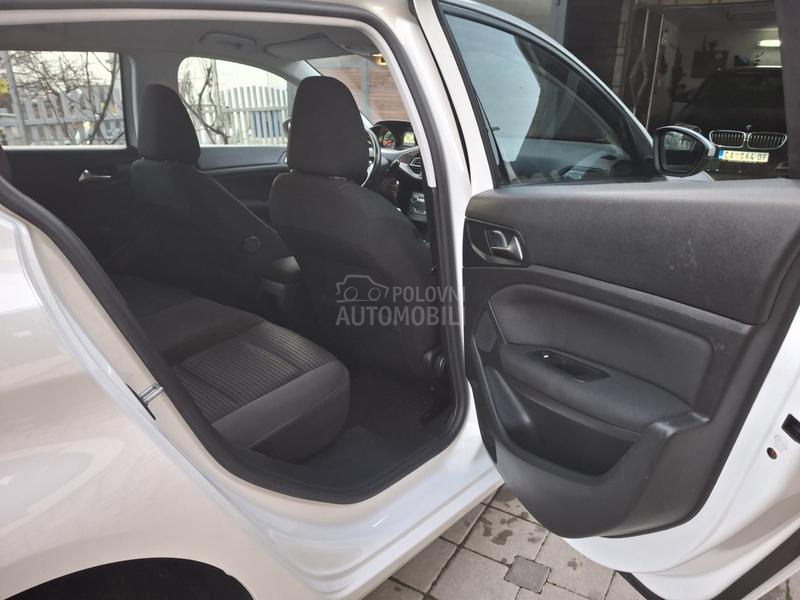 Peugeot 308 rest t o p