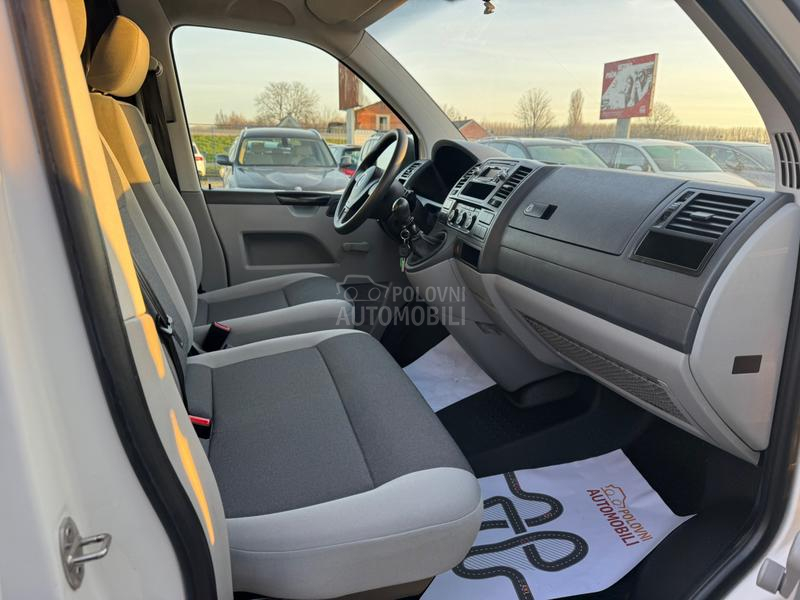 Volkswagen Transporter T5 