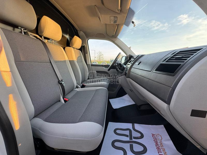 Volkswagen Transporter T5 