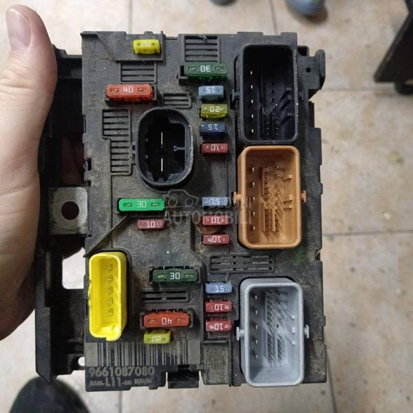 BSM - L11 - osiguracka kutija