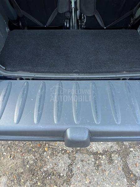 Smart ForTwo 127.000- 0,7 ben zin