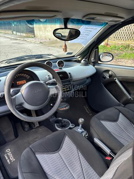 Smart ForTwo 127.000- 0,7 ben zin