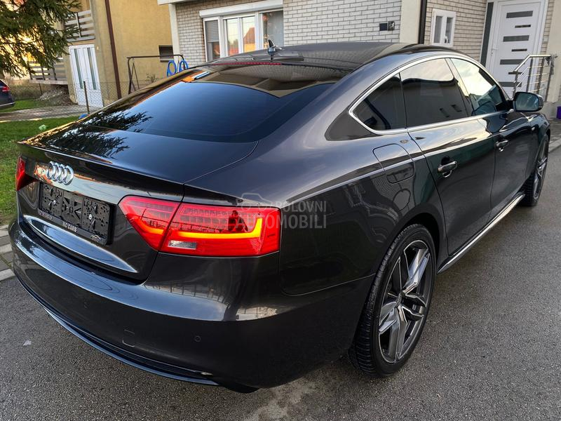 Audi A5 2.0 TDI/S-line/NAV