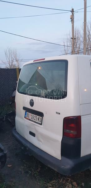 Volkswagen Transporter T5 20tdi