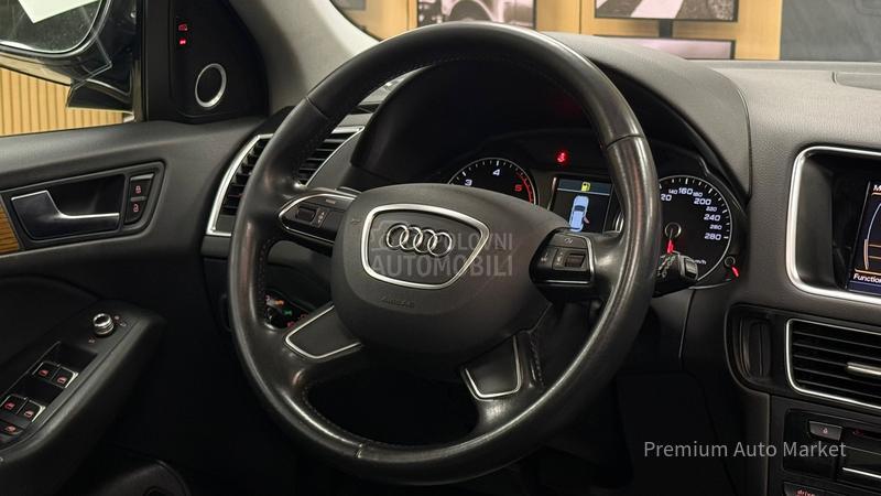 Audi Q5 //3.0 TDI/S LINE/NOV
