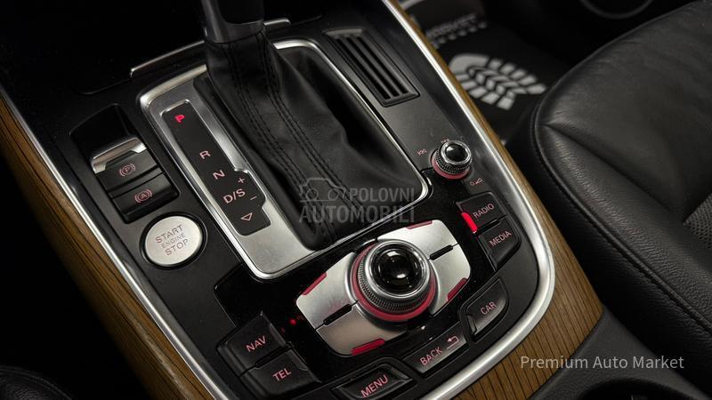 Audi Q5 //3.0 TDI/S LINE/NOV