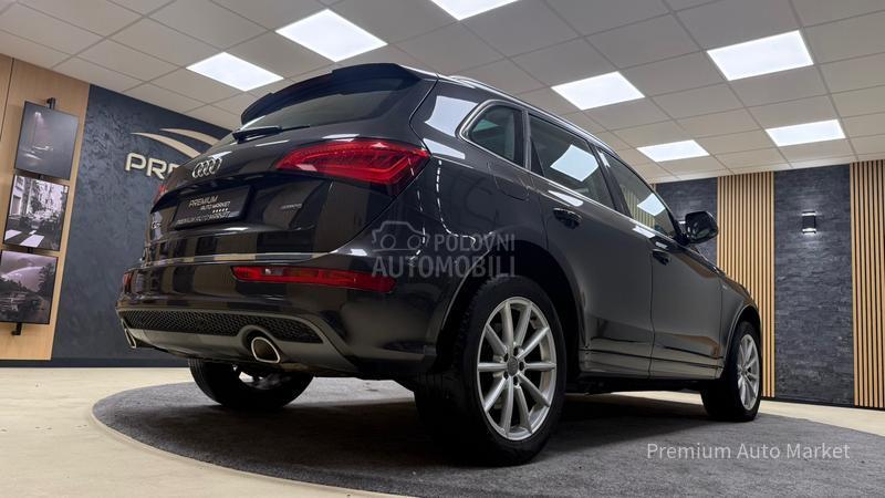 Audi Q5 //3.0 TDI/S LINE/NOV