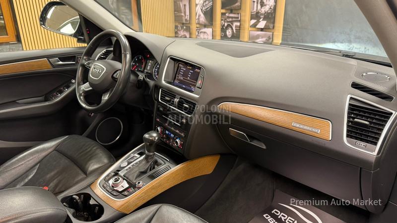 Audi Q5 //3.0 TDI/S LINE/NOV