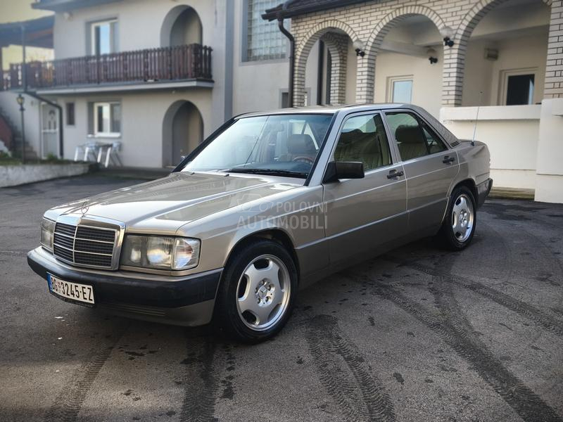 Mercedes Benz 190 