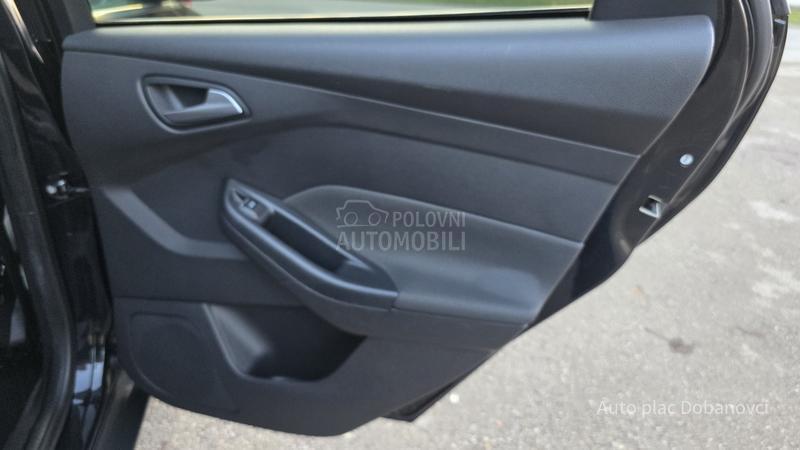 Ford Focus 1.6 TDCI TITANIUM
