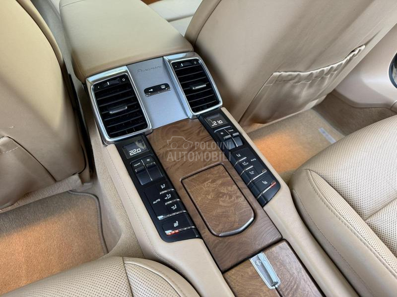 Porsche Panamera 4.8 4s