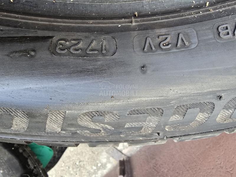 Bridgestone 275/45 R20 Zimska