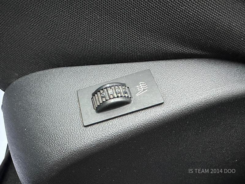 Peugeot 2008 1.6e-HDI FELINE N0V