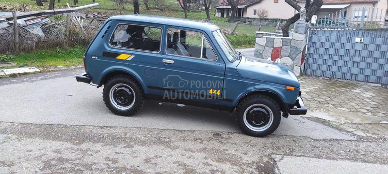 Lada Niva 