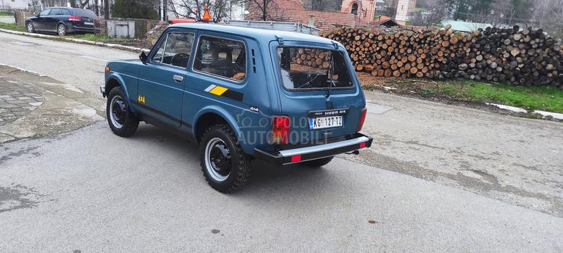 Lada Niva 