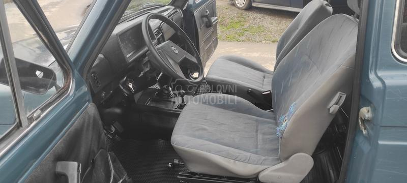 Lada Niva 