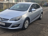 Opel Astra J 