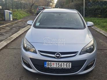 Opel Astra J 