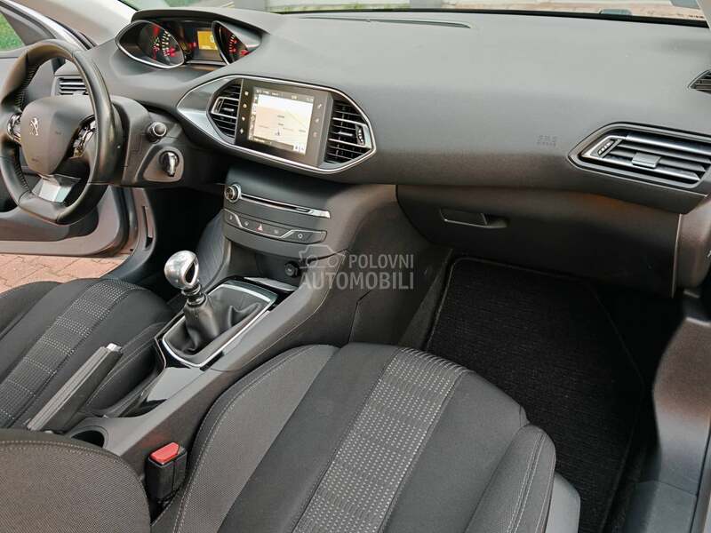 Peugeot 308 1.6 Blue hdi/Allure