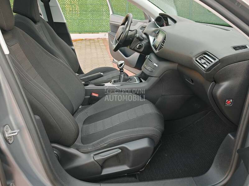 Peugeot 308 1.6 Blue hdi/Allure