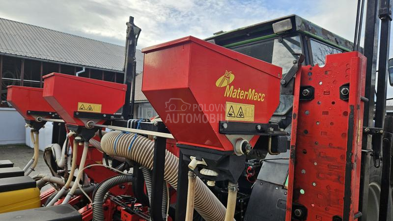 Matermacc 8230