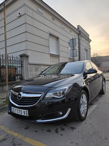 Opel Insignia 
